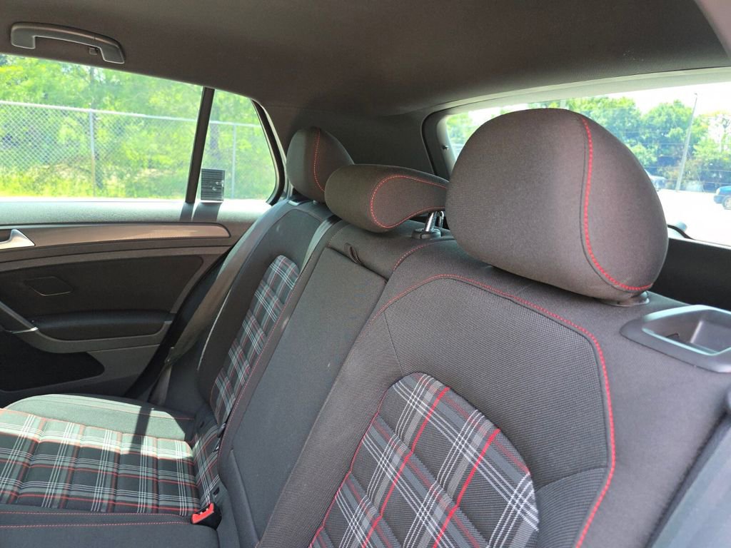 Used 2020 Volkswagen GTI S FWD image 21