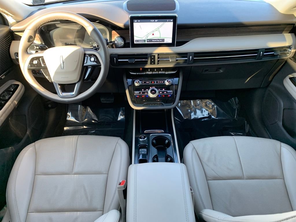 Certified 2022 Lincoln Corsair Reserve w/ Equipment Group 201A image 21