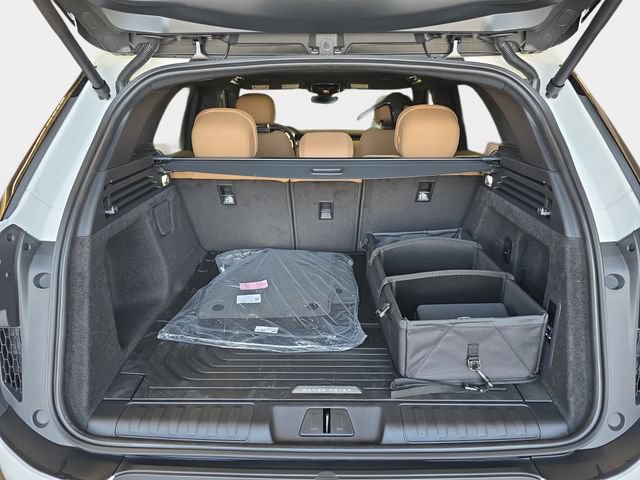 New 2026 Land Rover Range Rover Sport SE AWD/4WD image 10