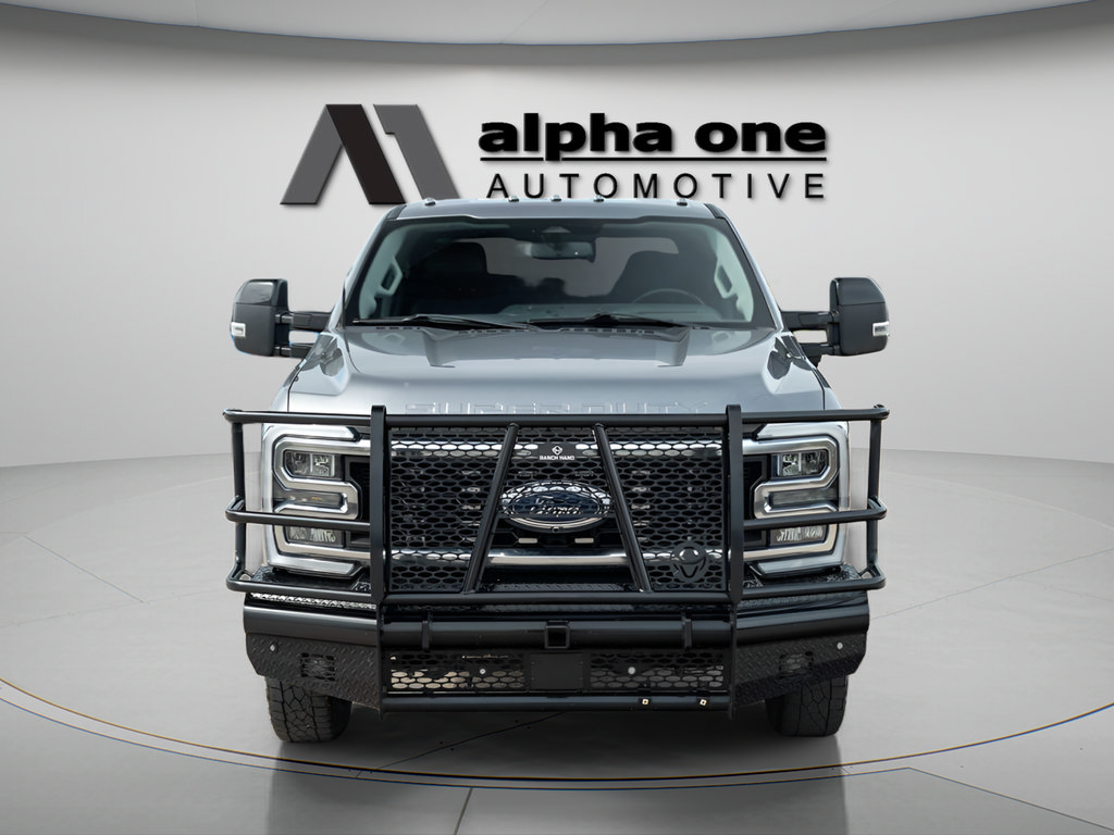 Used 2024 Ford F350 Lariat w/ Lariat Ultimate Package AWD/4WD image 4