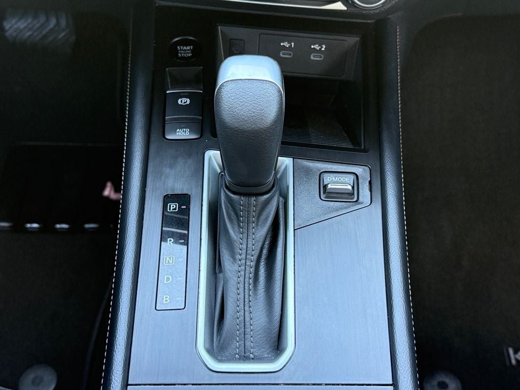 Used 2025 Nissan Kicks SV AWD/4WD image 26