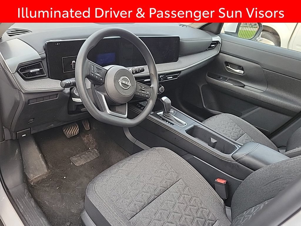 Used 2025 Nissan Kicks SV w/ SV Premium Package AWD/4WD image 7
