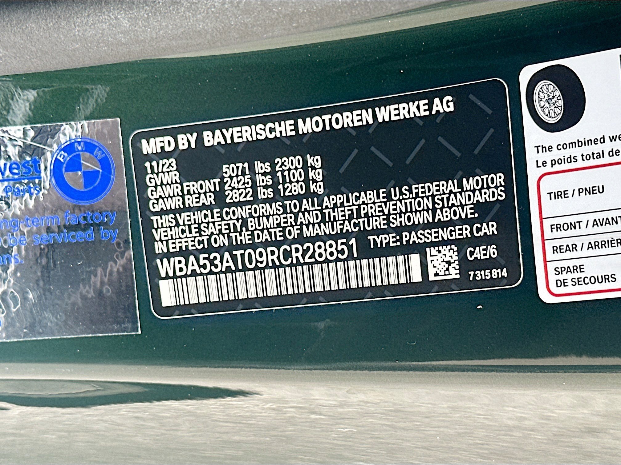 Used 2024 BMW M440i Convertible w/ Premium Package image 31