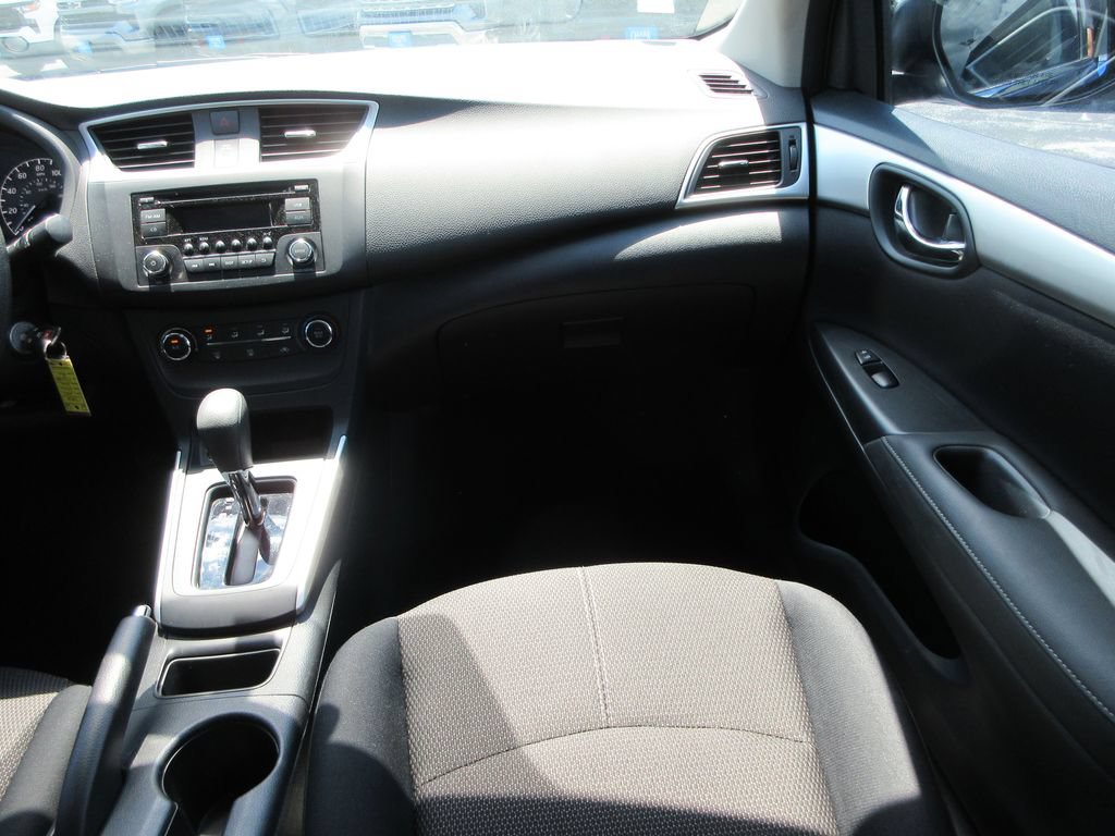 Used 2017 Nissan Sentra S FWD image 15