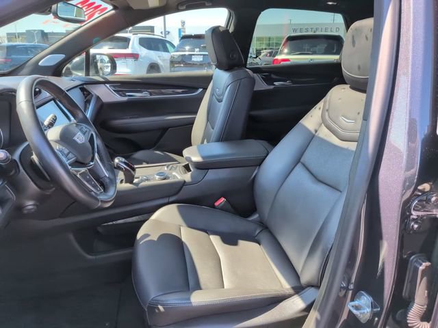 Used 2023 Cadillac XT5 Premium Luxury image 17