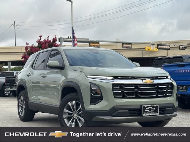 Used 2025 Chevrolet Equinox LT FWD image 2