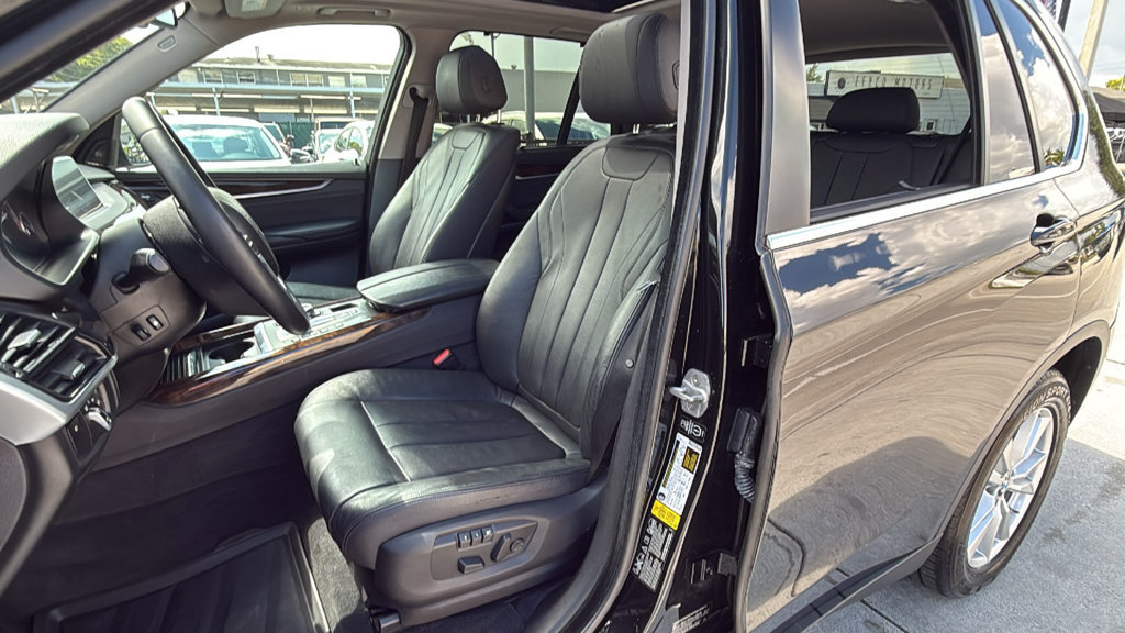 Used 2015 BMW X5 xDrive35i AWD/4WD image 23