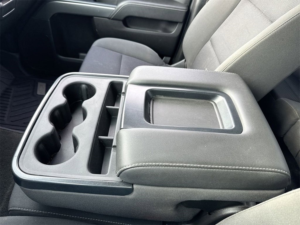 Used 2018 Chevrolet Silverado 1500 LT w/ All Star Edition image 21