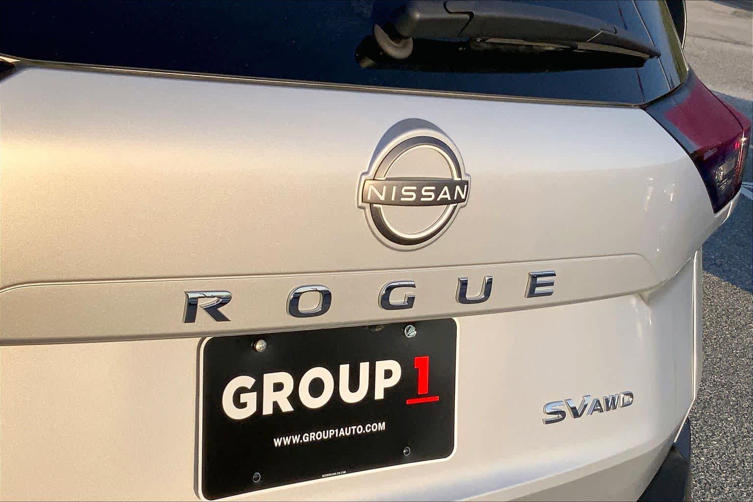 Used 2023 Nissan Rogue SV image 30