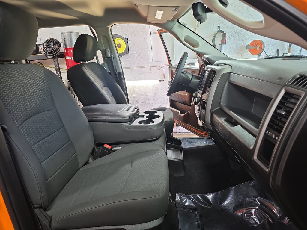 Used 2019 RAM 1500 Express w/ Ignition Orange Sport Package AWD/4WD image 10