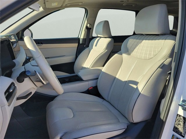 Used 2023 Hyundai Palisade Limited image 17