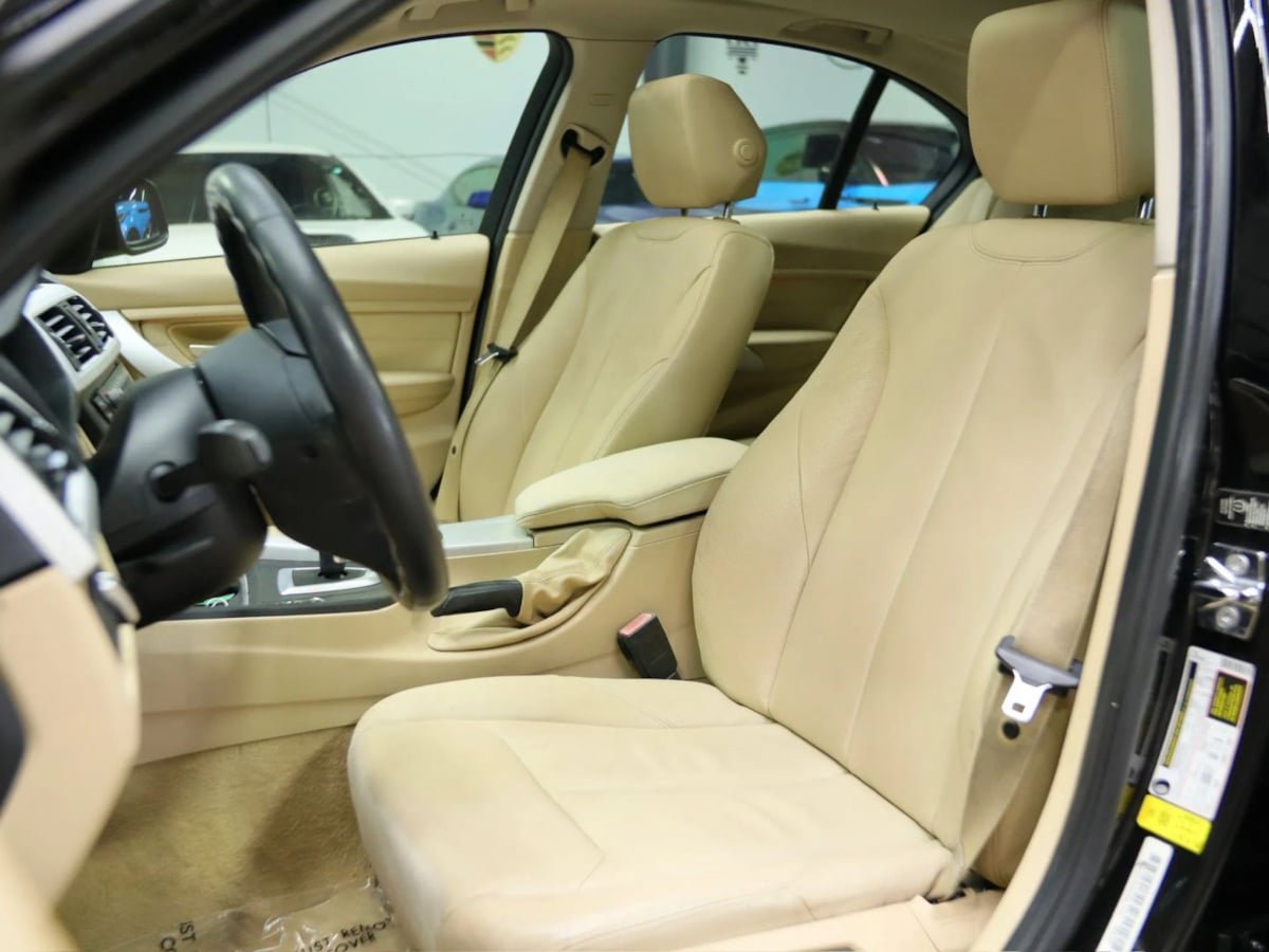 Used 2012 BMW 328i Sedan RWD image 21