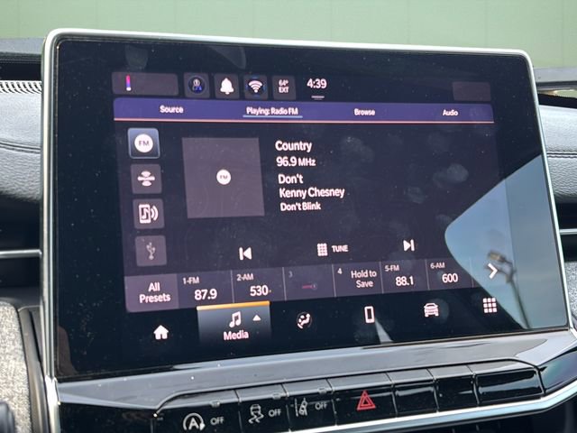 Used 2024 Jeep Compass Sport image 25