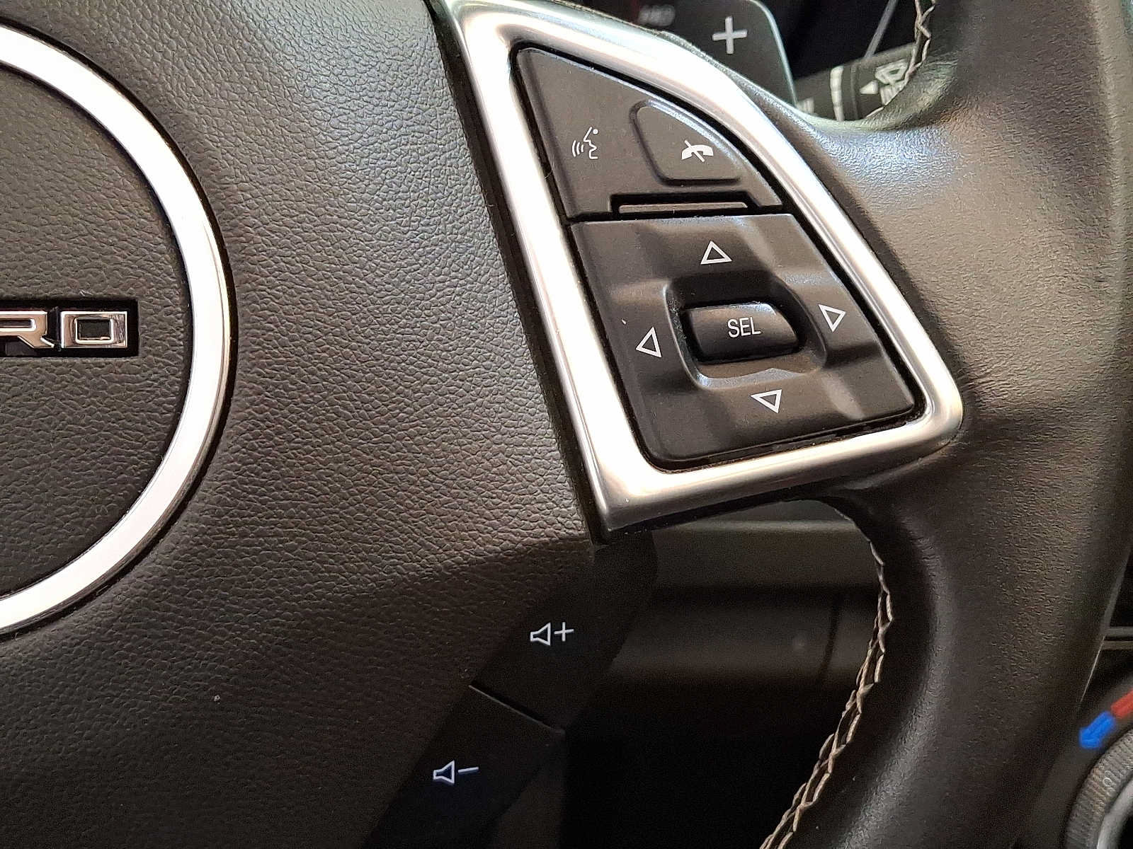 Used 2020 Chevrolet Camaro LT RWD image 20