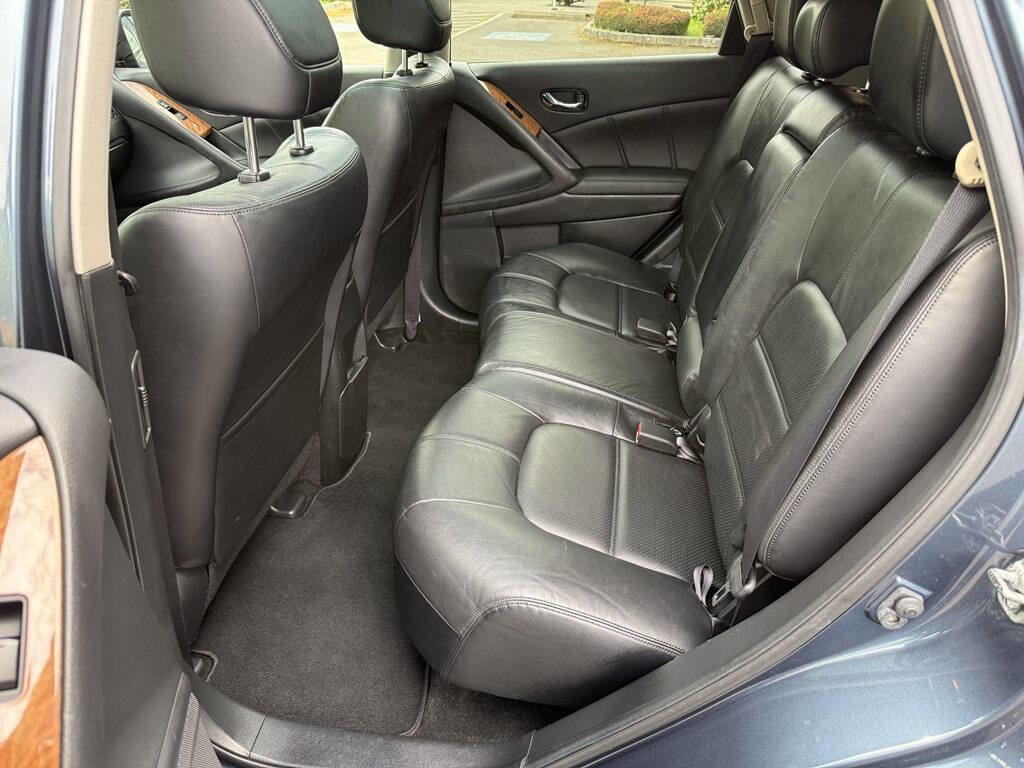 Used 2012 Nissan Murano LE AWD/4WD image 19