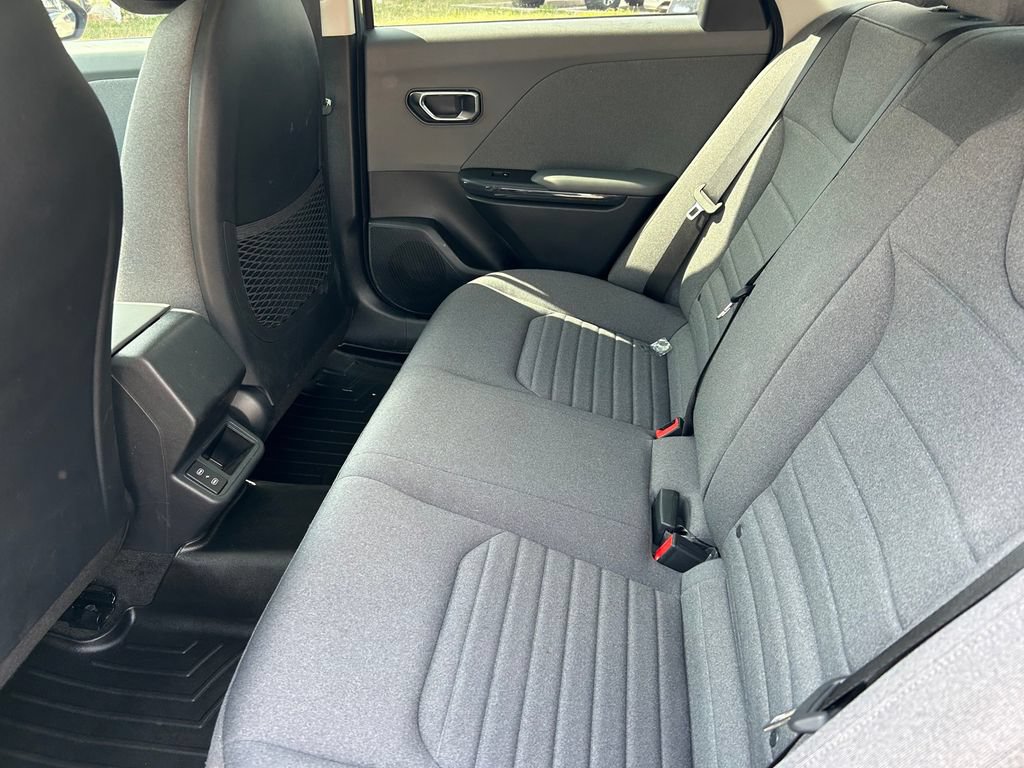 Used 2025 Kia K4 EX FWD image 14