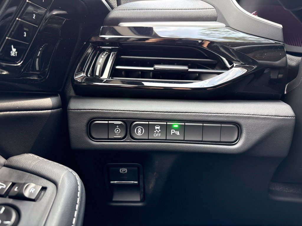 New 2026 Acura MDX w/ Technology Package FWD image 40