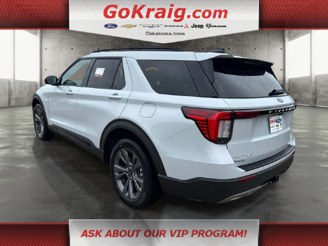 New 2026 Ford Explorer Active w/ Active Comfort Package AWD/4WD image 7