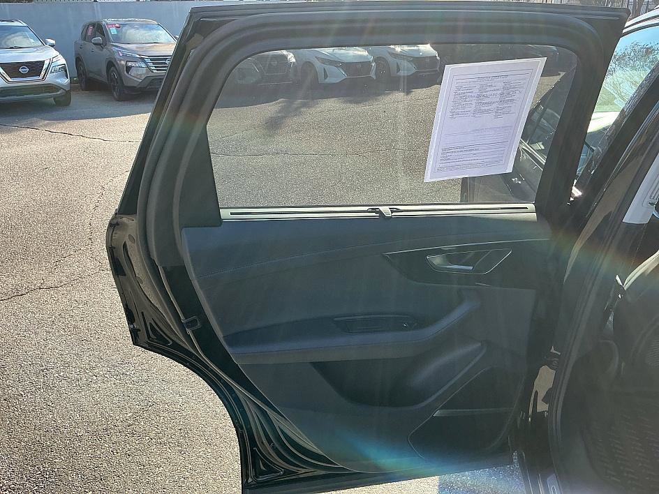 Used 2023 Audi Q7 3.0T Prestige w/ Prestige Package image 23