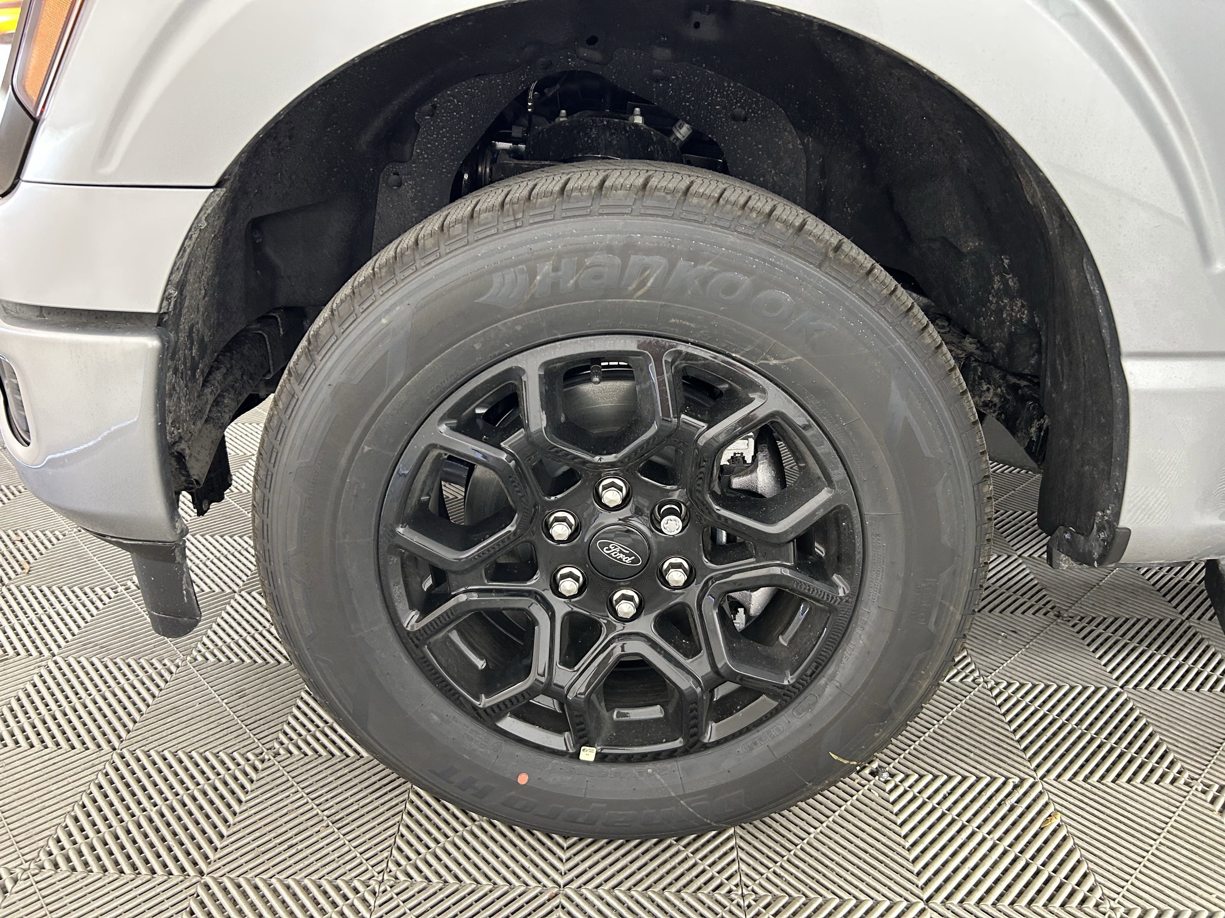 New 2025 Ford F150 XLT w/ Equipment Group 301A Standard image 32