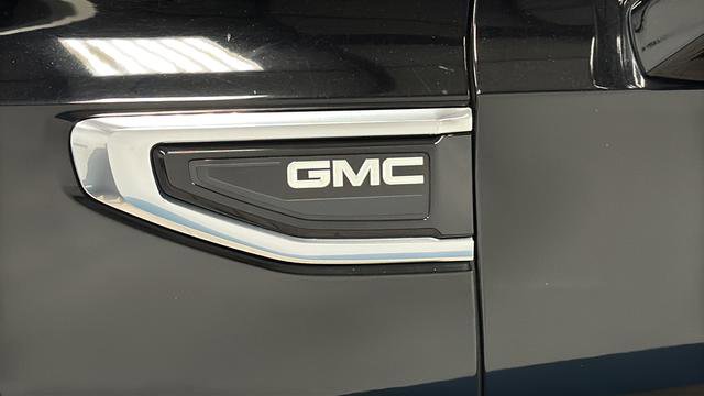 Used 2021 GMC Yukon Denali image 11