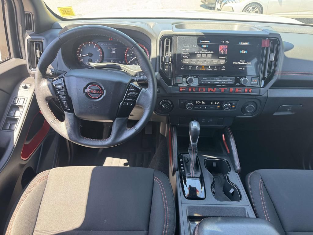 Certified 2025 Nissan Frontier PRO-4X AWD/4WD image 13
