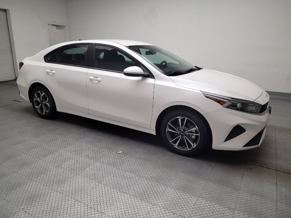 Used 2024 Kia Forte LXS FWD image 11