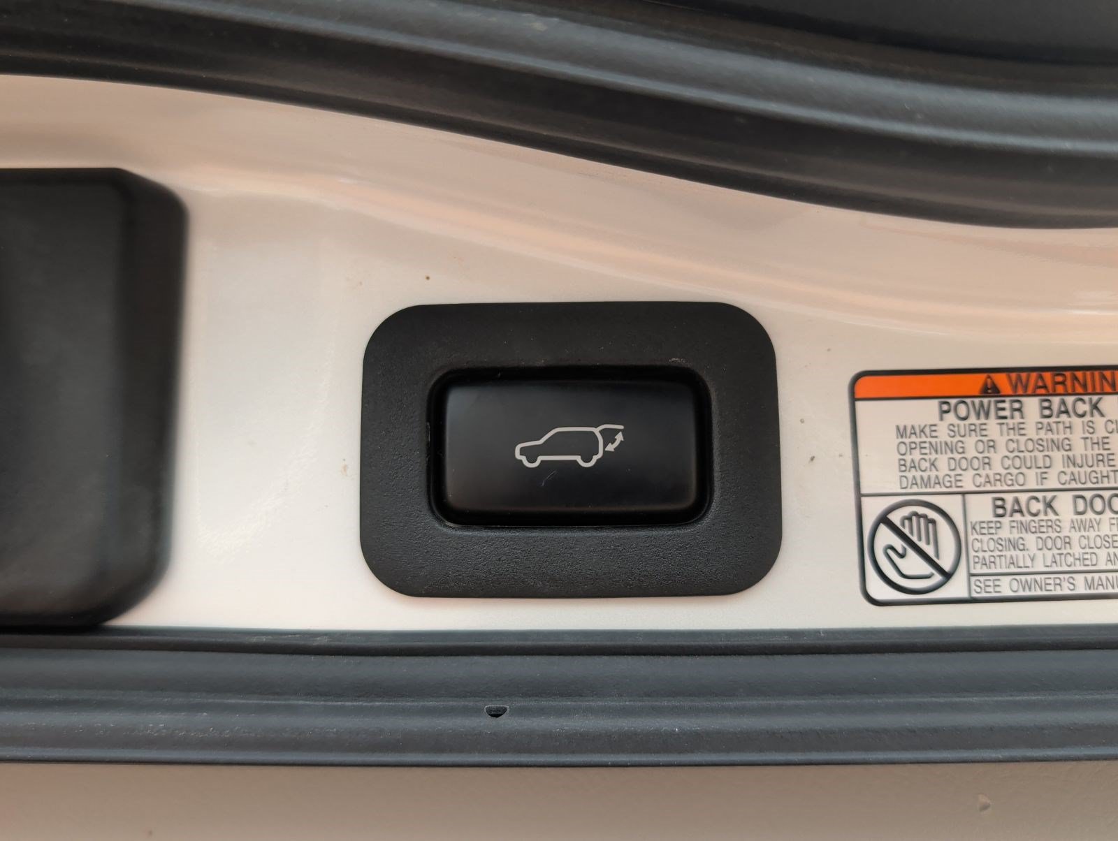 Used 2019 Lexus LX 570 4WD w/ Luxury Package image 29