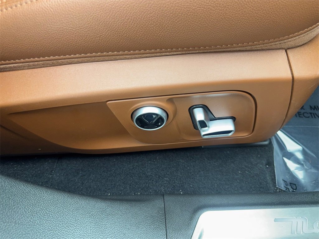Used 2022 Maserati Levante Modena image 47