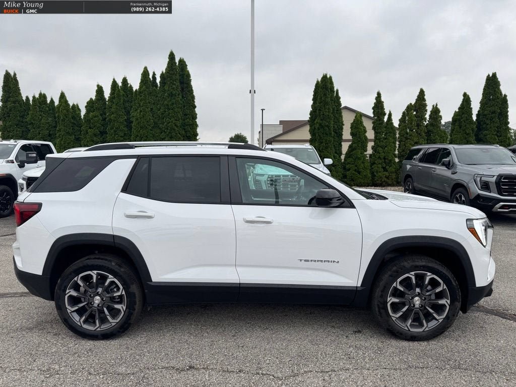 New 2027 GMC Terrain Elevation w/ Elevation Premium Package FWD image 8