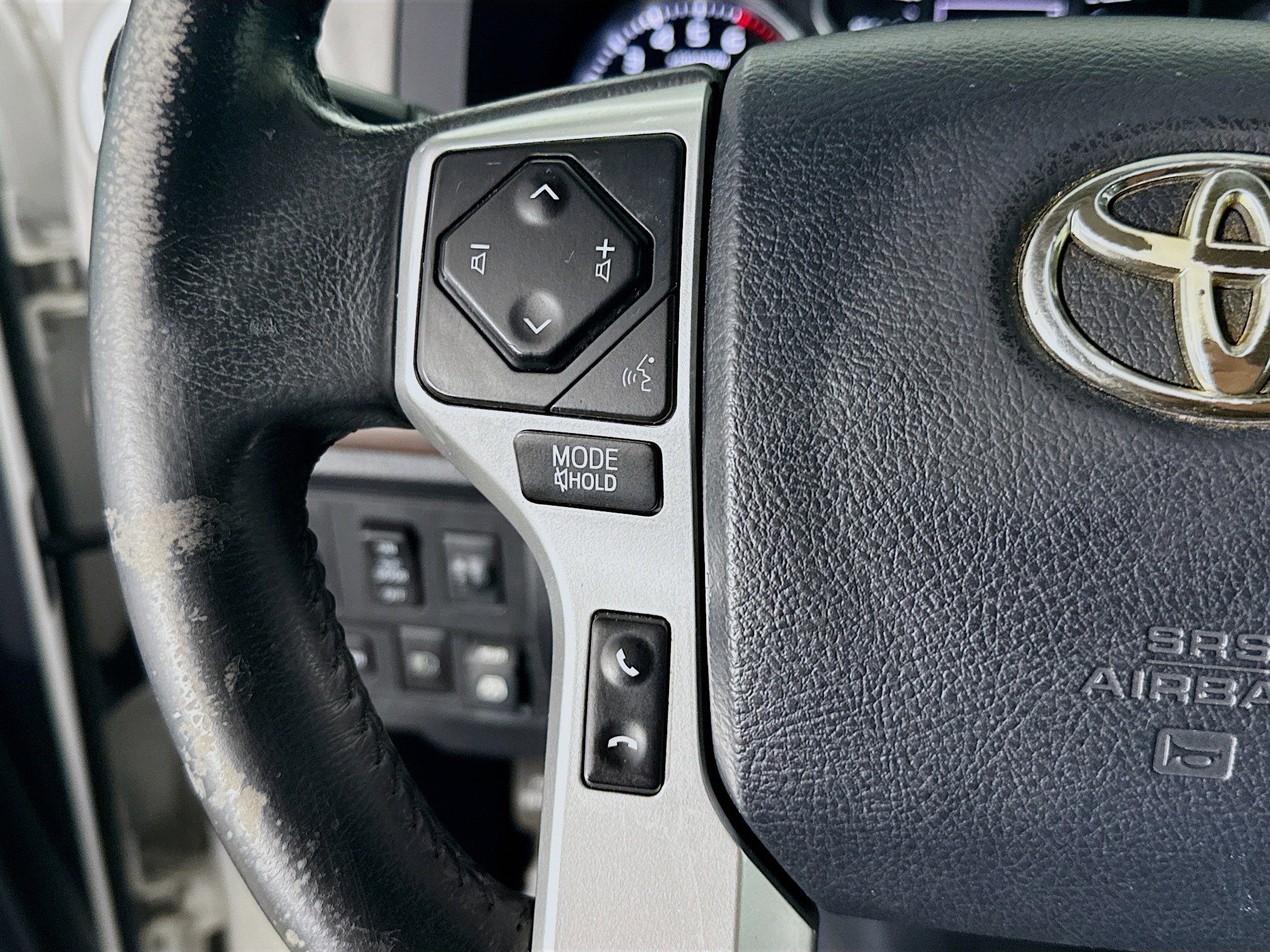 Used 2018 Toyota Tundra Limited w/ Limited Premium Package image 14