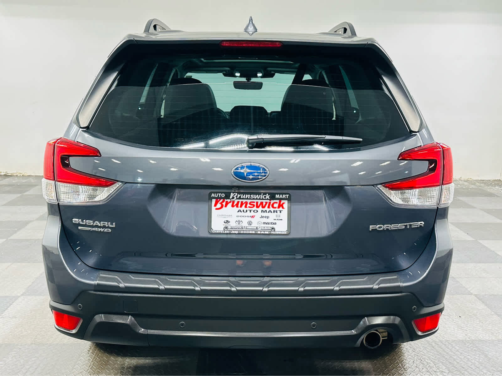 Certified 2023 Subaru Forester Limited w/ Popular Package #2 image 5
