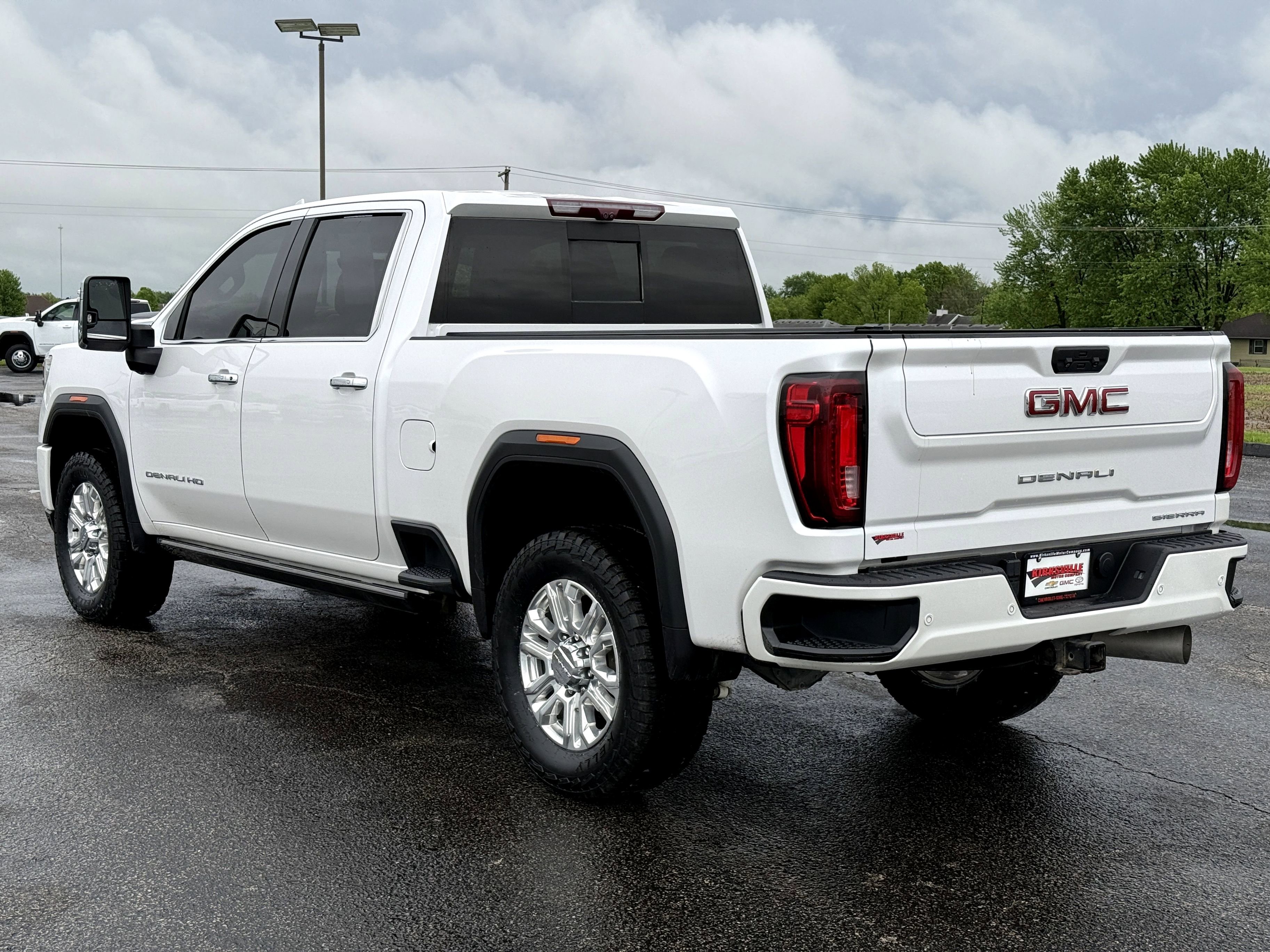 Used 2022 GMC Sierra 2500 Denali w/ Denali Ultimate Package AWD/4WD image 6