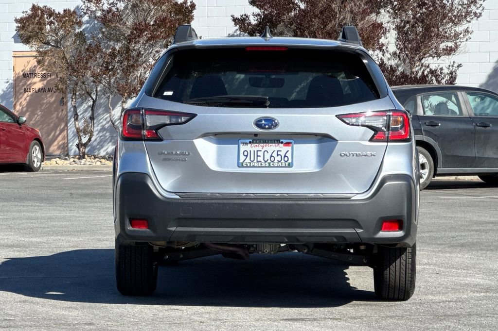 Certified 2025 Subaru Outback Premium w/ Popular Package #1A image 5