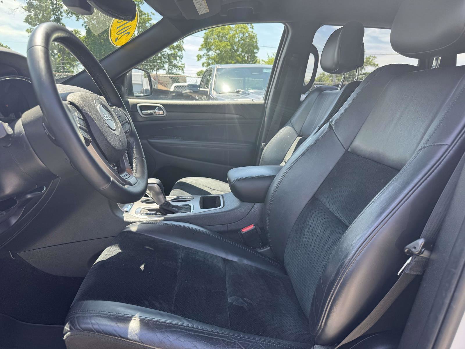 Used 2018 Jeep Grand Cherokee Altitude AWD/4WD image 13