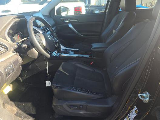 Used 2024 Mitsubishi Eclipse Cross SE image 23