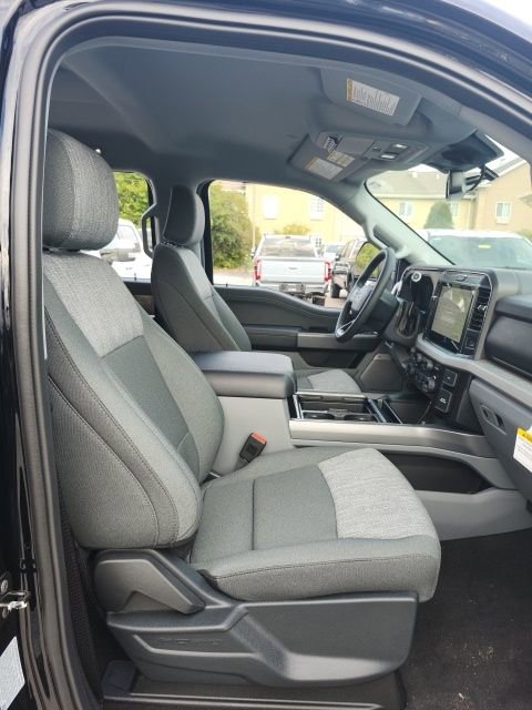 New 2026 Ford F350 XLT image 21