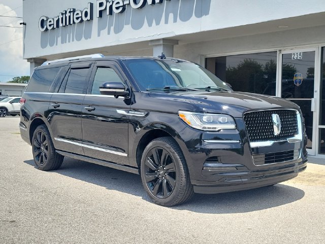 Used 2024 Lincoln Navigator L Reserve AWD/4WD image 34