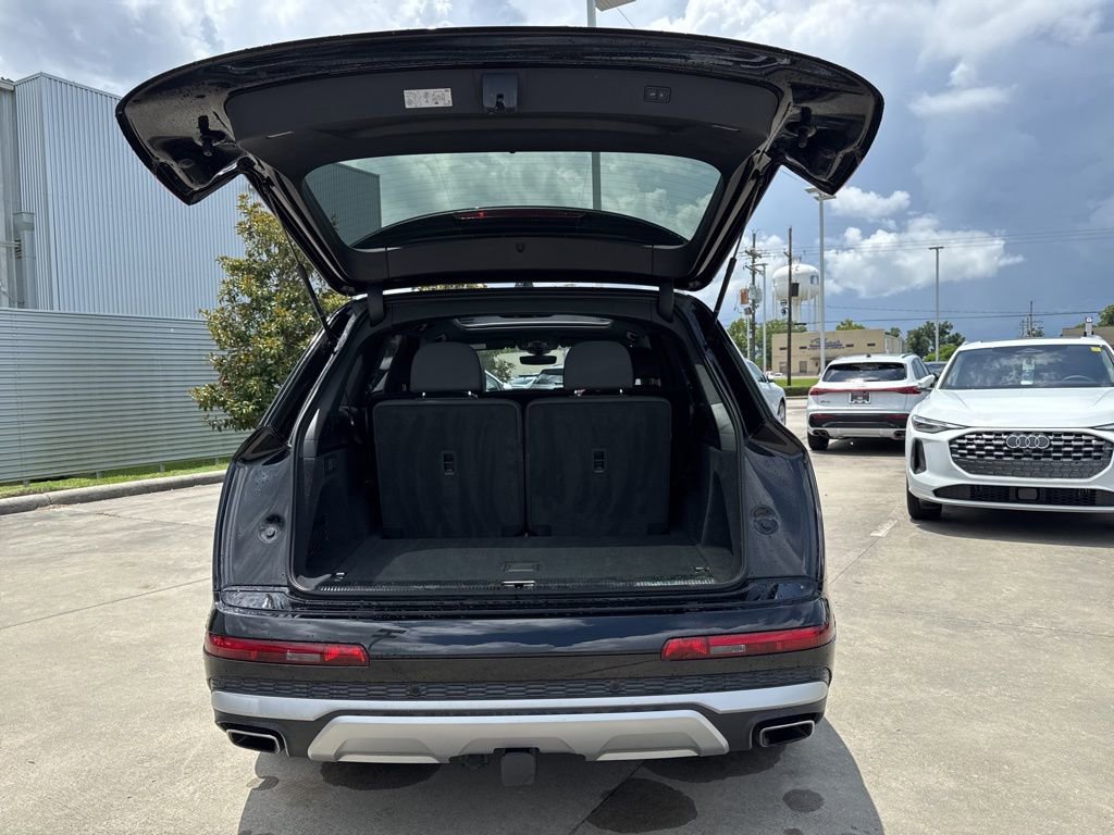 Used 2025 Audi Q7 3.0T Prestige w/ Prestige Package image 40