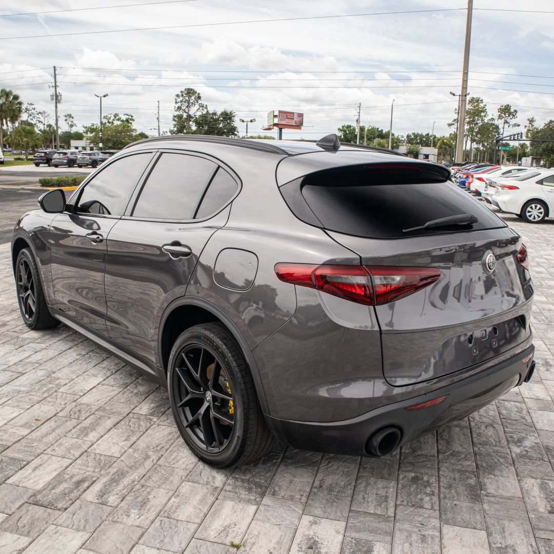 Used 2019 Alfa Romeo Stelvio w/ Nero Edizione RWD image 5