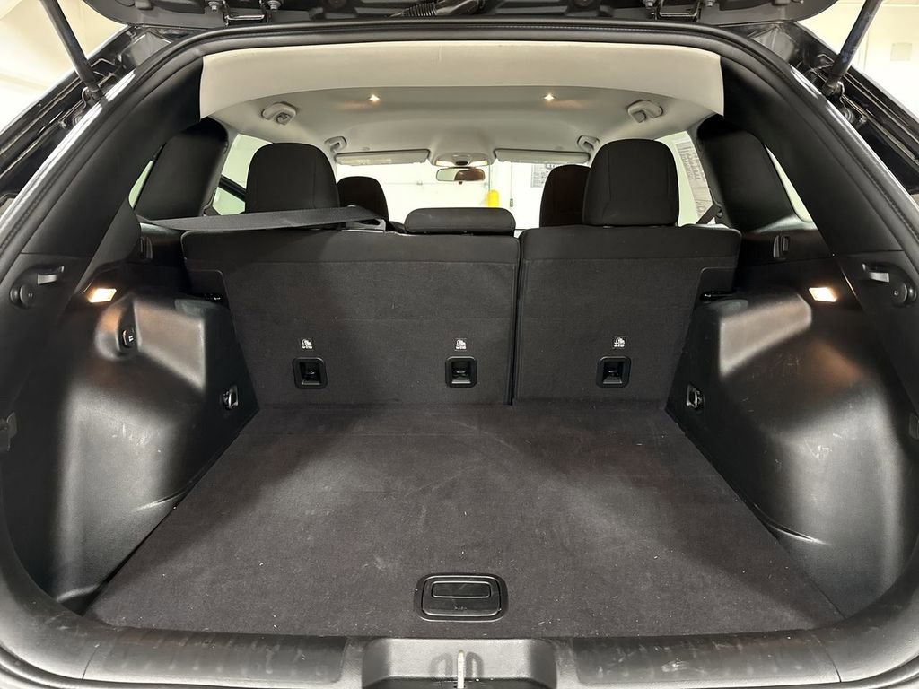 Used 2020 Jeep Cherokee Latitude w/ Cold Weather Group image 23