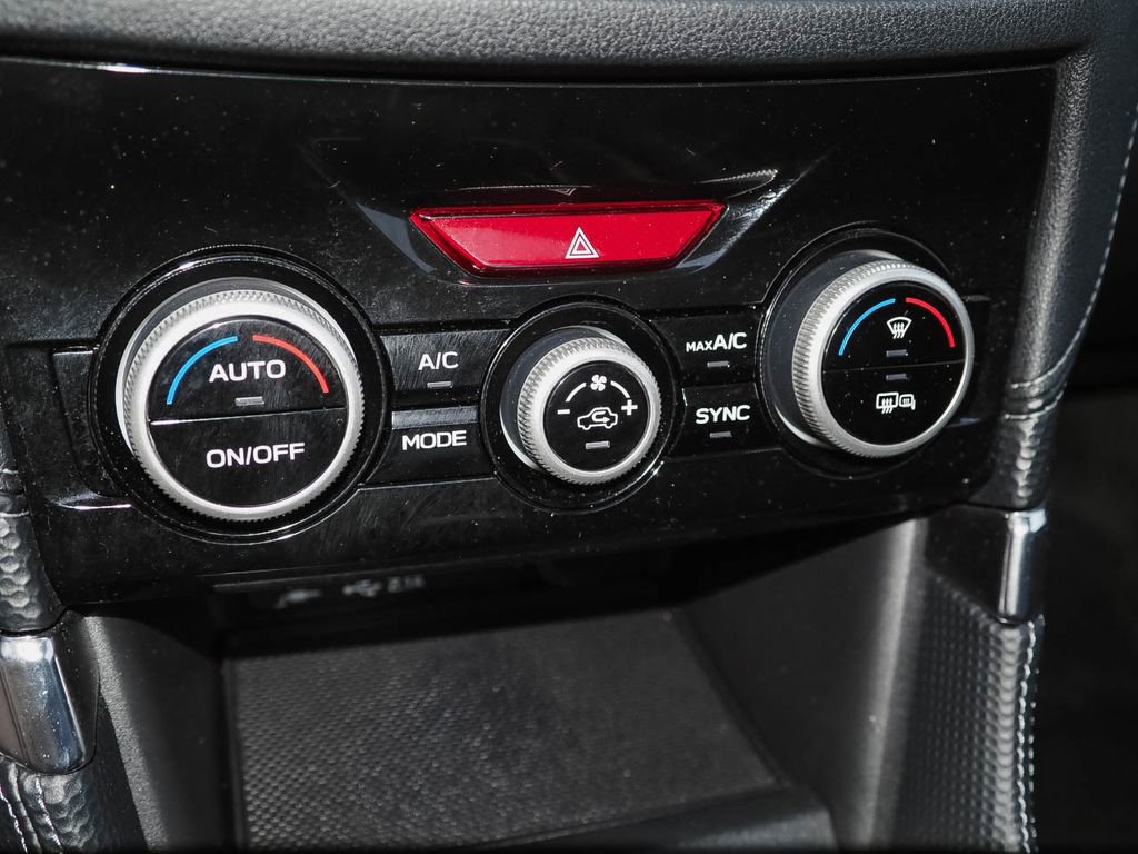 Used 2024 Subaru Forester Touring w/ Convenience Package image 17