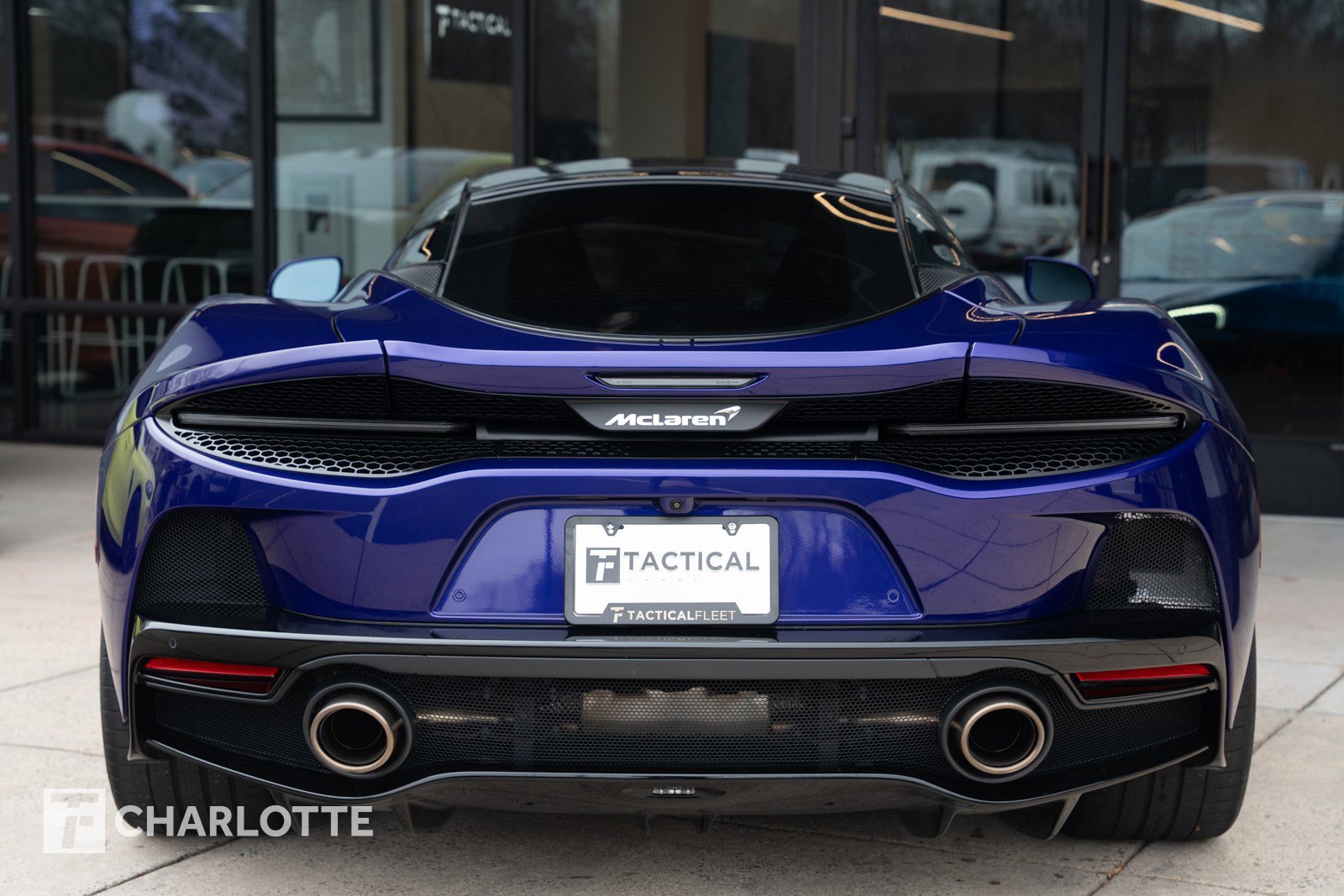 Used 2022 McLaren GT image 18