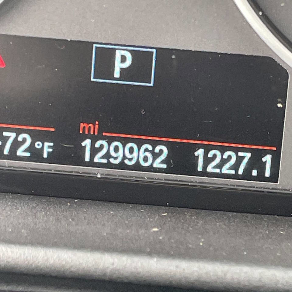 Used 2014 BMW 228i Coupe image 12