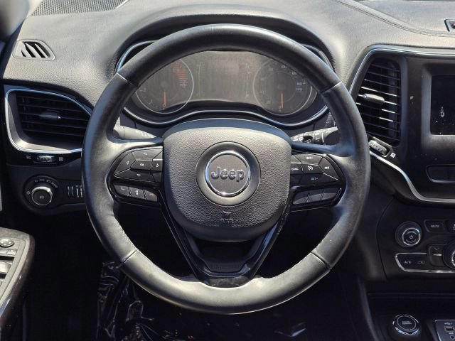 Used 2019 Jeep Cherokee Latitude Plus AWD/4WD image 21