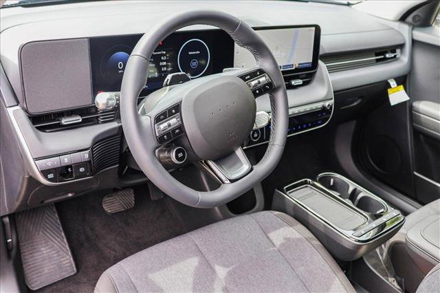 New 2025 Hyundai Ioniq 5 SE image 10