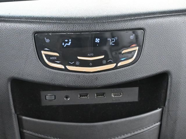 Used 2018 Cadillac Escalade ESV Premium Luxury image 30