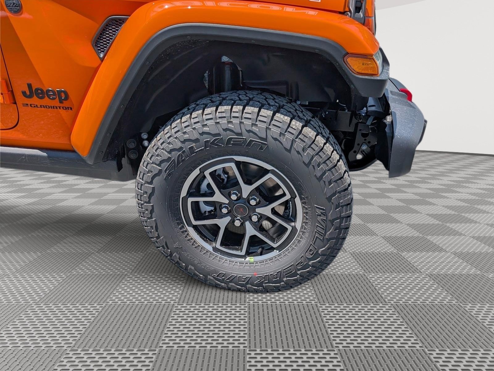 New 2026 Jeep Gladiator Rubicon w/ Whitecap Package AWD/4WD image 5