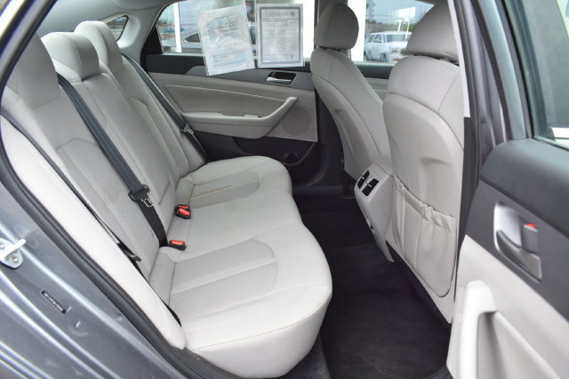 Used 2019 Hyundai Sonata SEL w/ Tech Package 02 FWD image 36