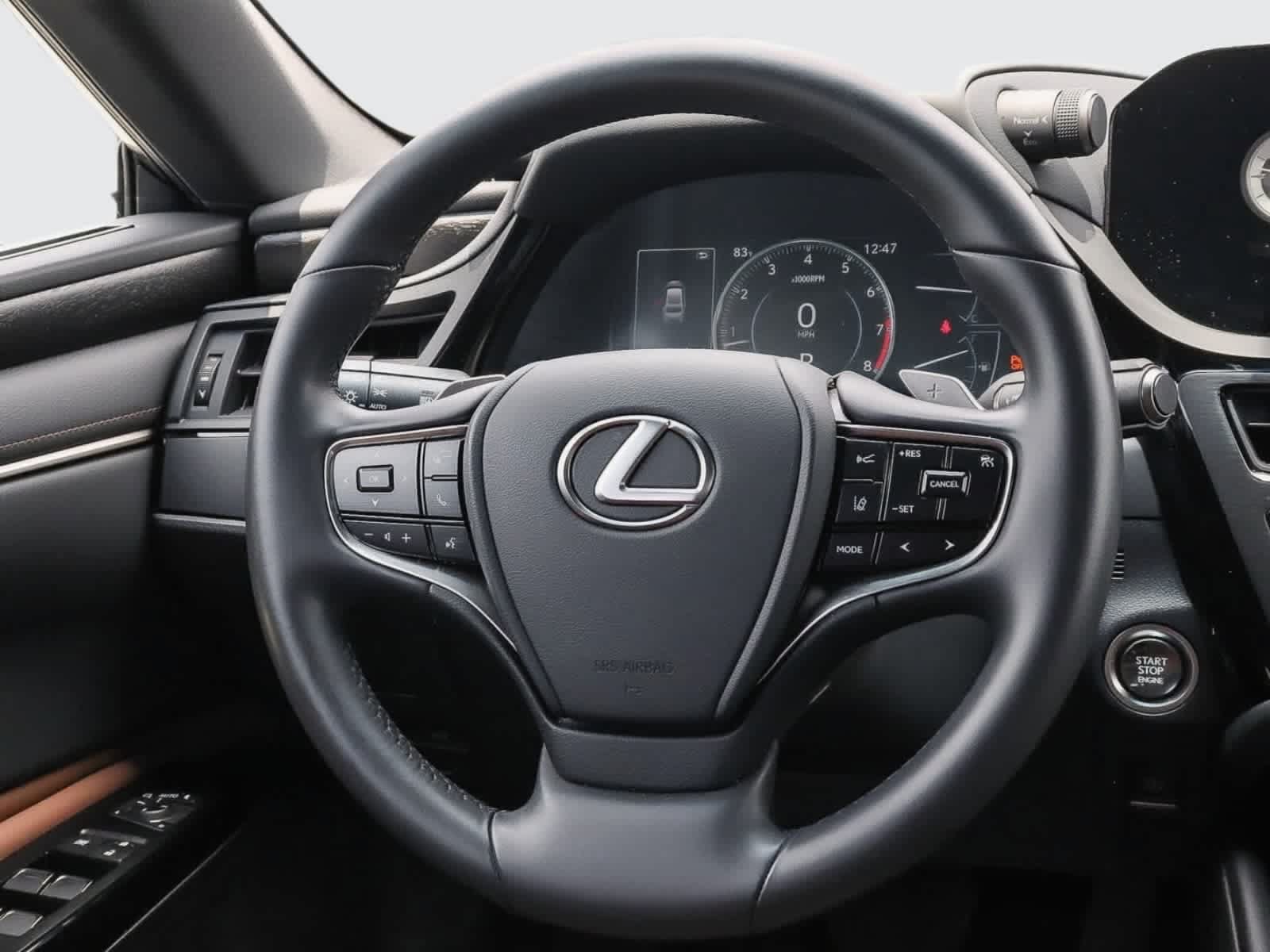 Used 2025 Lexus ES 350 w/ Premium Package FWD image 19